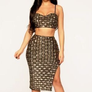 Fashion Nova Black and Gold Midi Dress